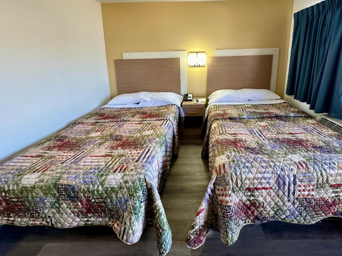Royal Inn And Suites Charlotte Airport Zewnętrze zdjęcie