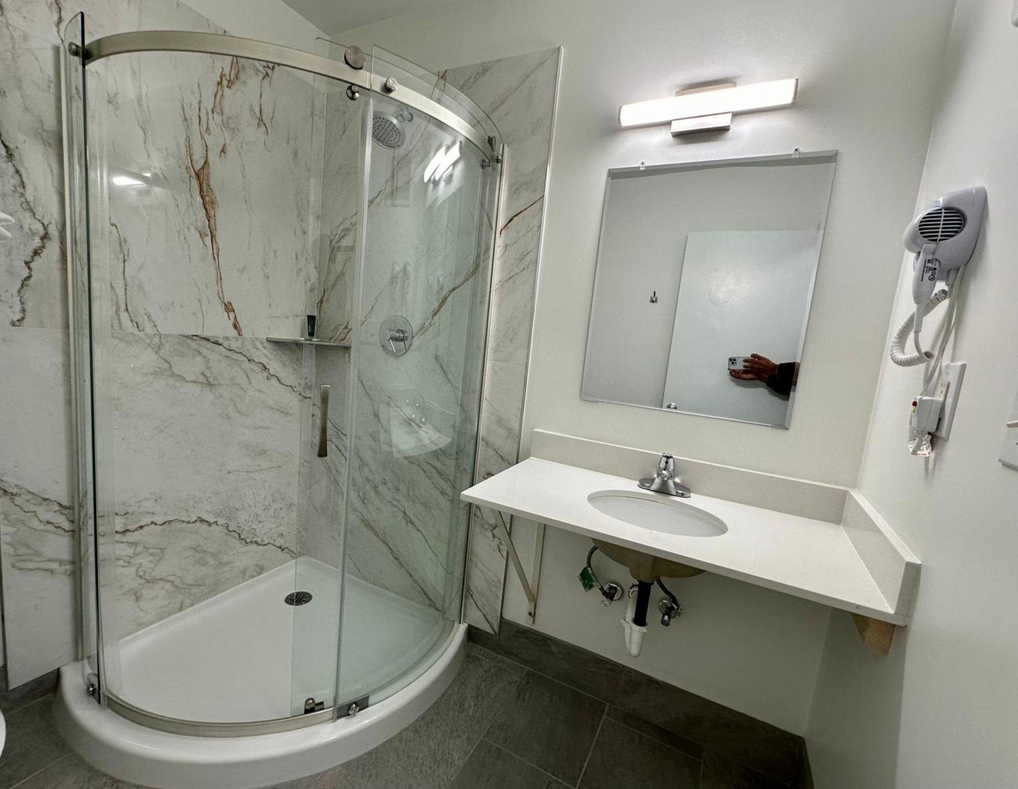 Royal Inn And Suites Charlotte Airport Zewnętrze zdjęcie
