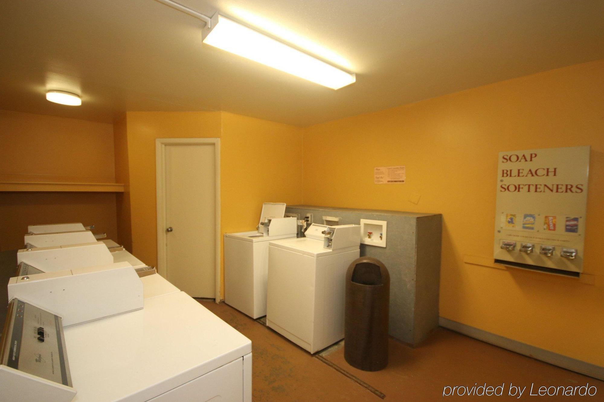 Royal Inn And Suites Charlotte Airport Zewnętrze zdjęcie